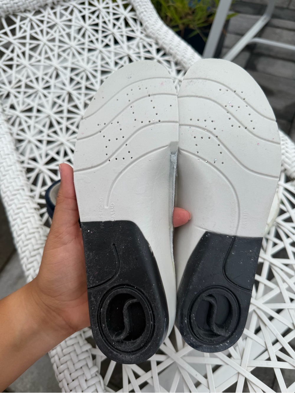 Golden Goose women’s White Leather Sneakers with Pink Glitter Star and Navy Heel - Picture 12 of 13